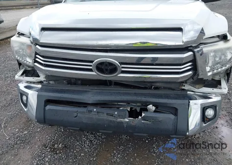 2017 Toyota Tundra Sr5 5.7L V8 z USA, uszkodzony, nr VIN 5TFUY5F12HX602084